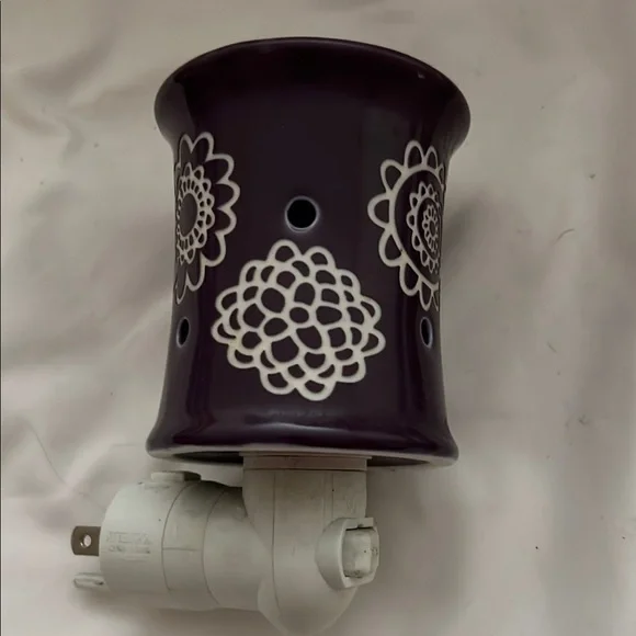 Purple Floral Electric Wax Warmer - Picture 3 of 7